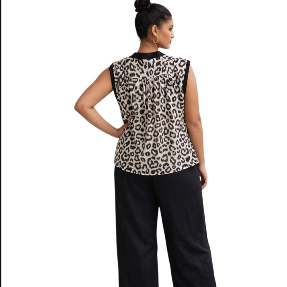 Calvin Klein Black and Brown Mandarin Collar Blouse.     Size L. - Picture 3 of 7